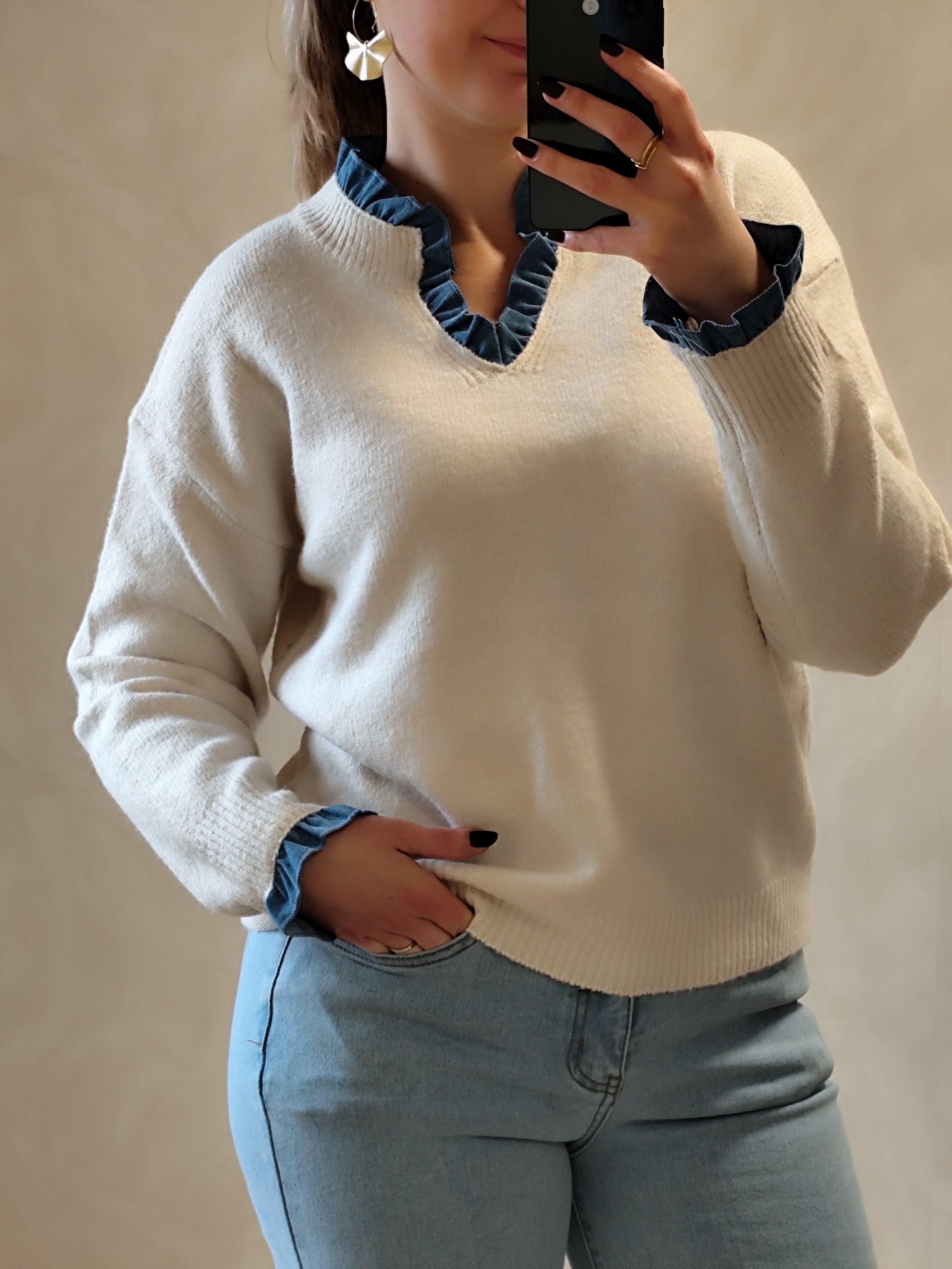 Pull beige col jean