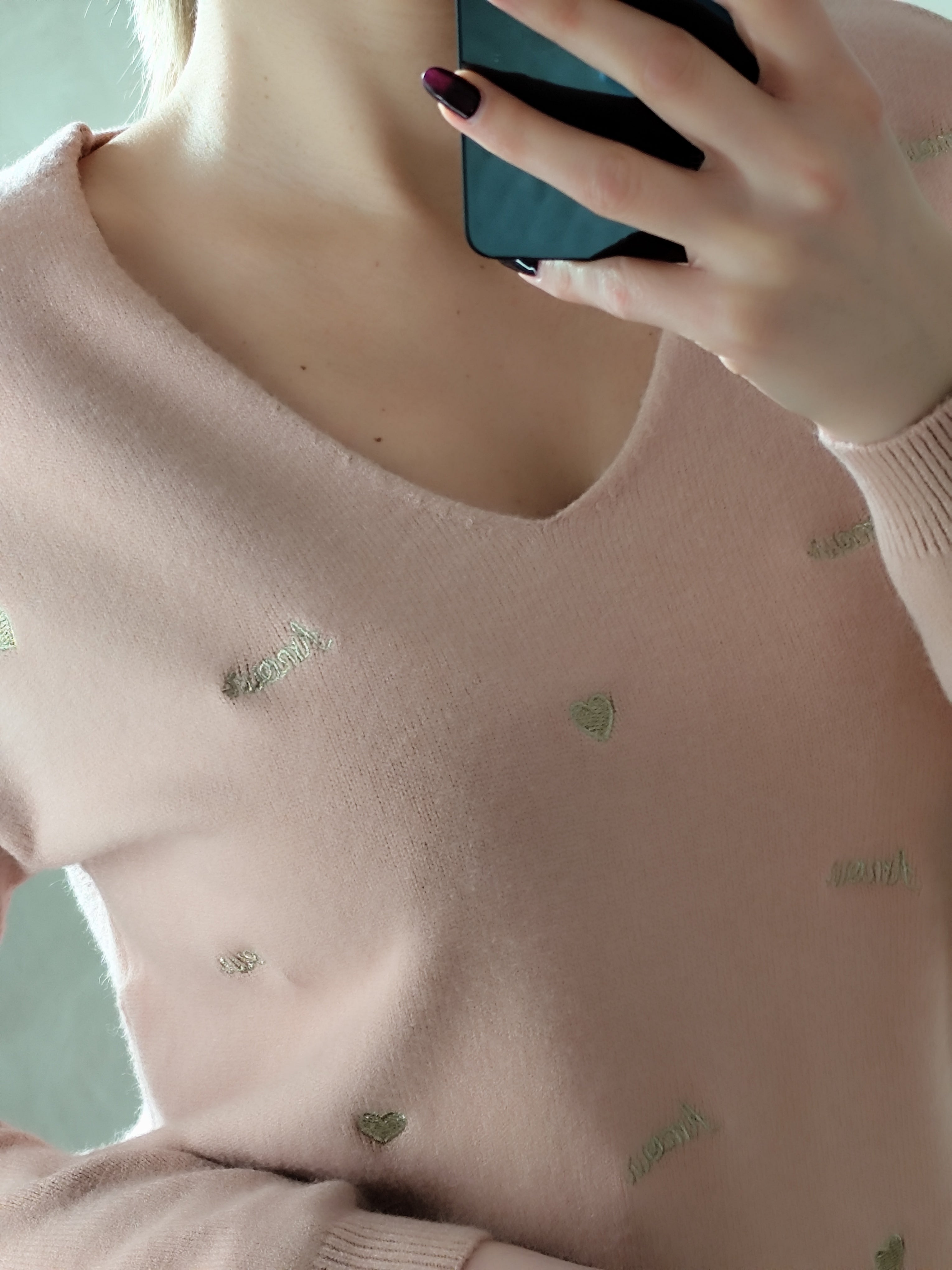 Pull rose Amour