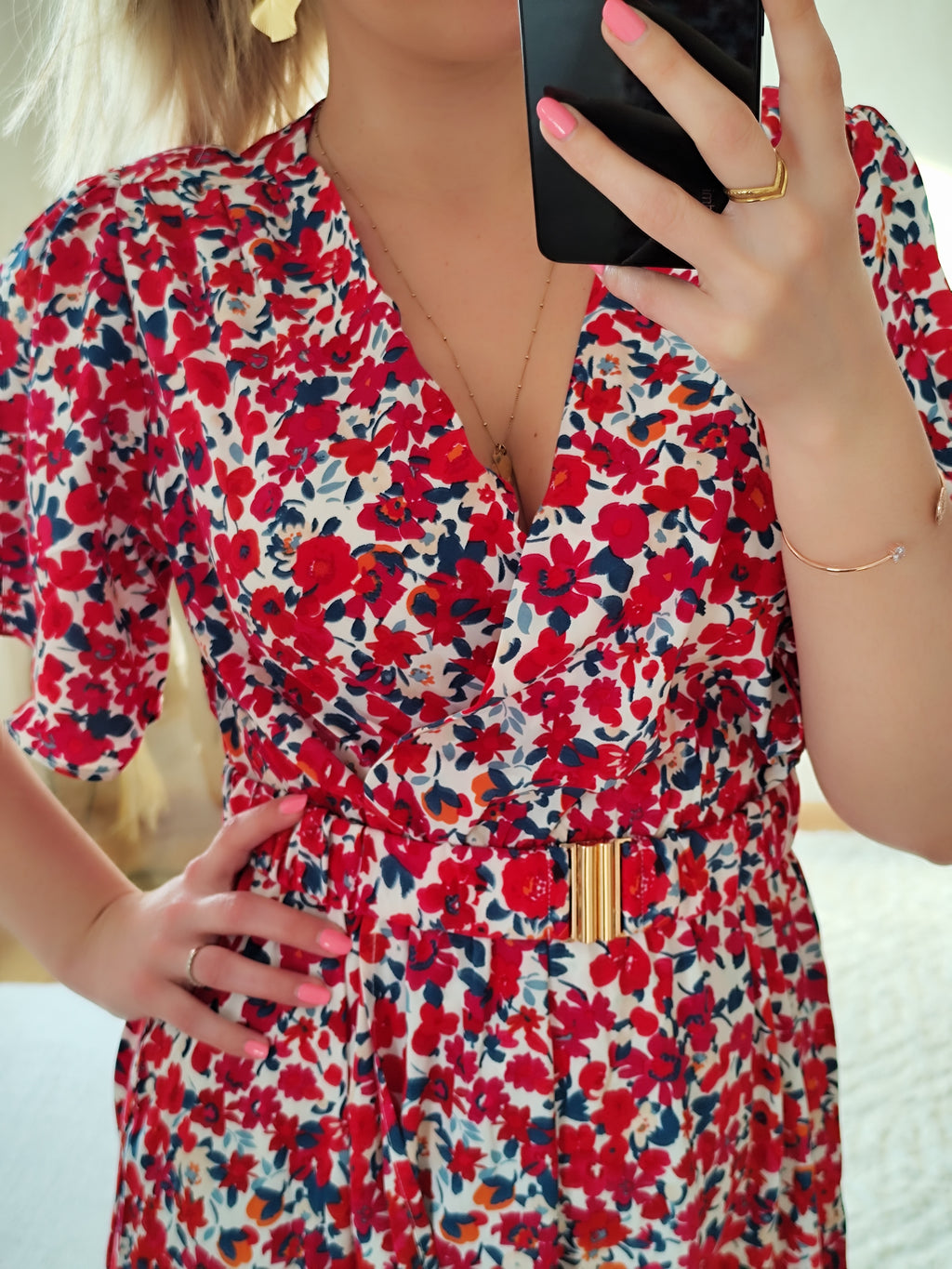 Robe fleurs rouges