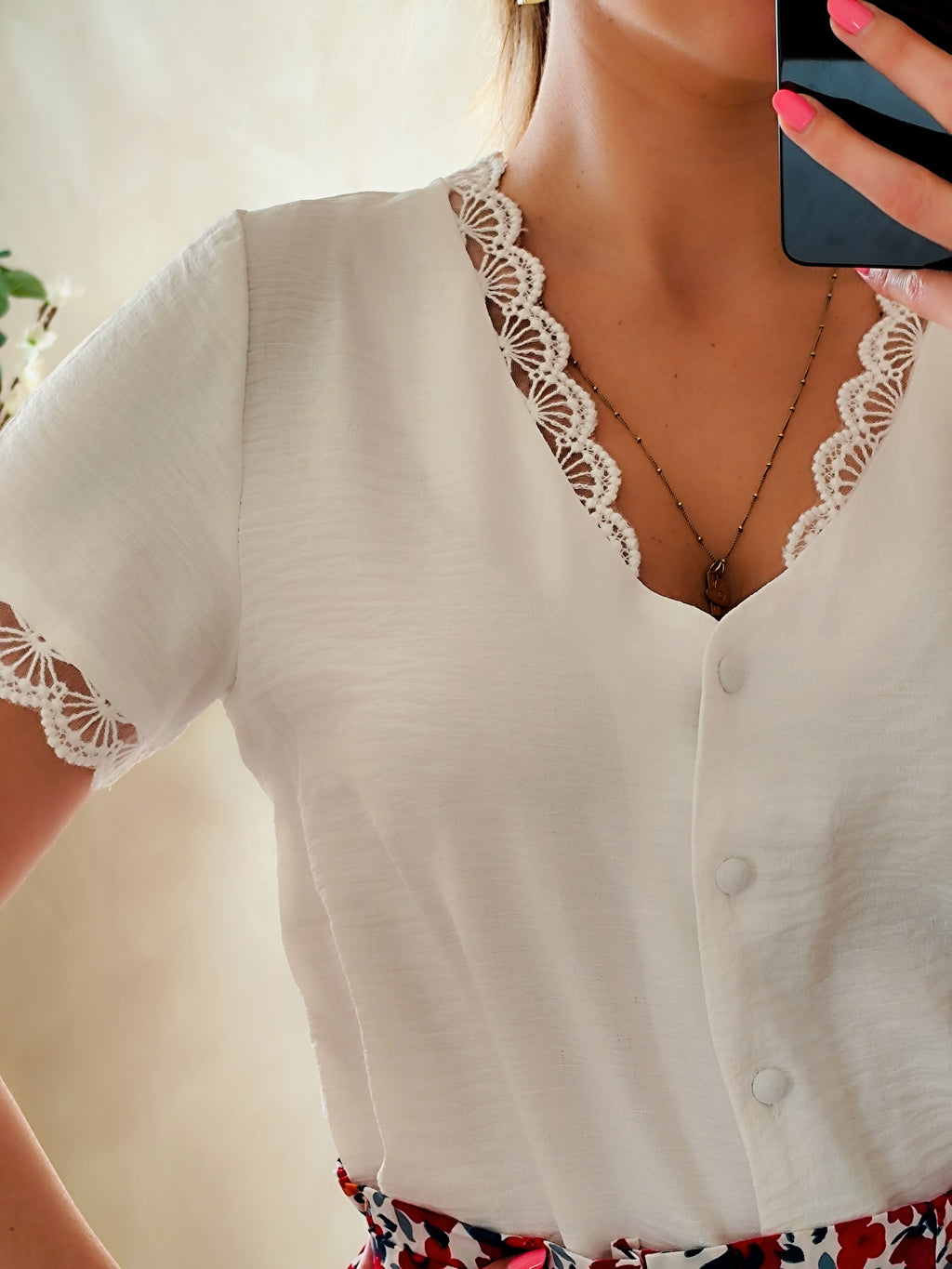 Blouse blanche dentelle