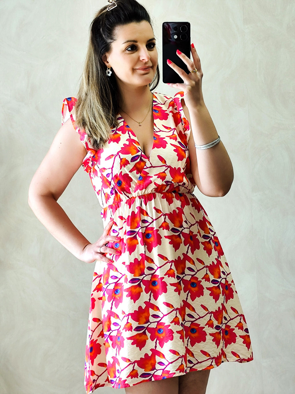 Robe courte fleurie fuschia