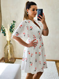 Robe blanche fleurie rose