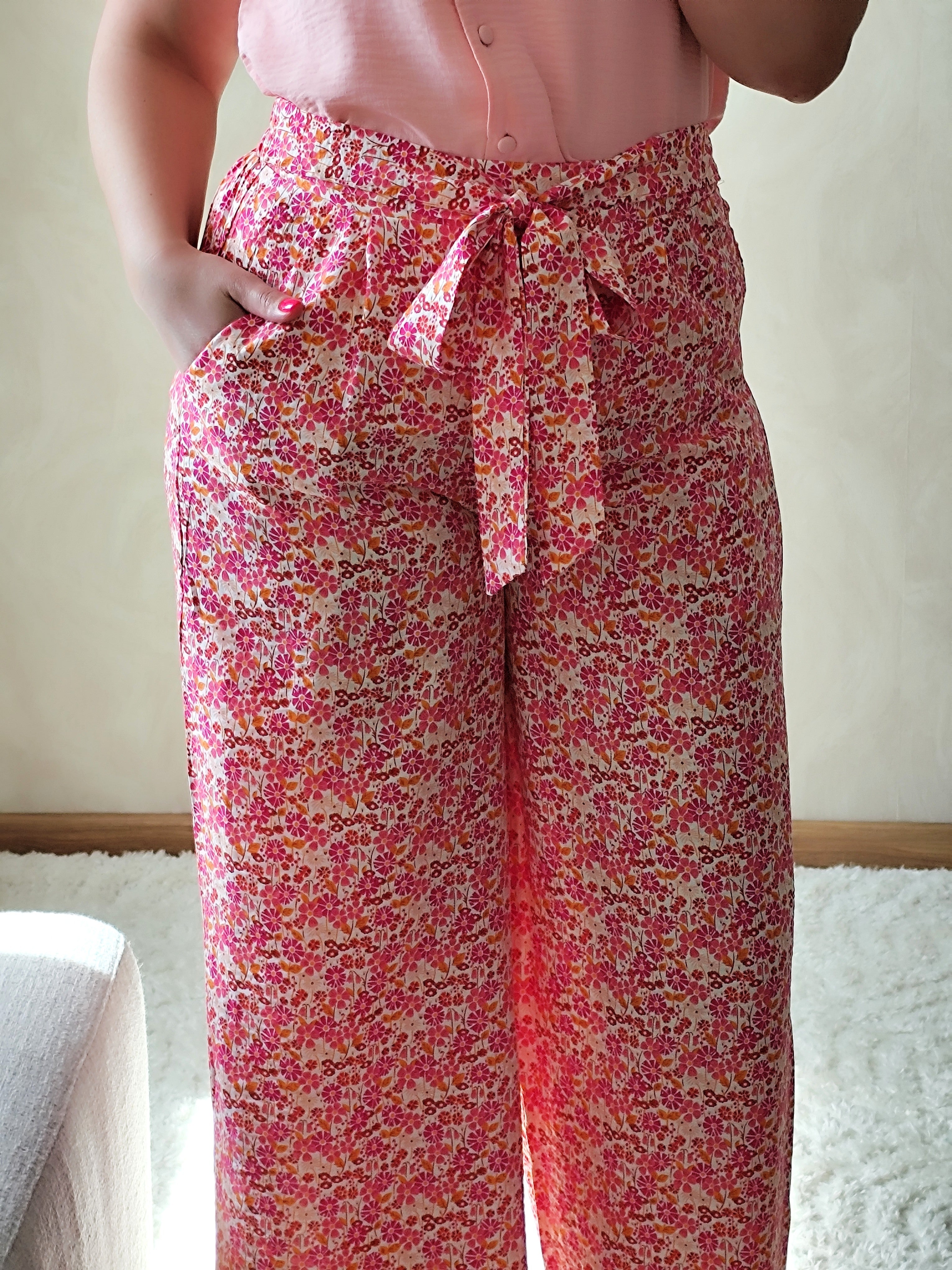 Pantalon fleuri rose