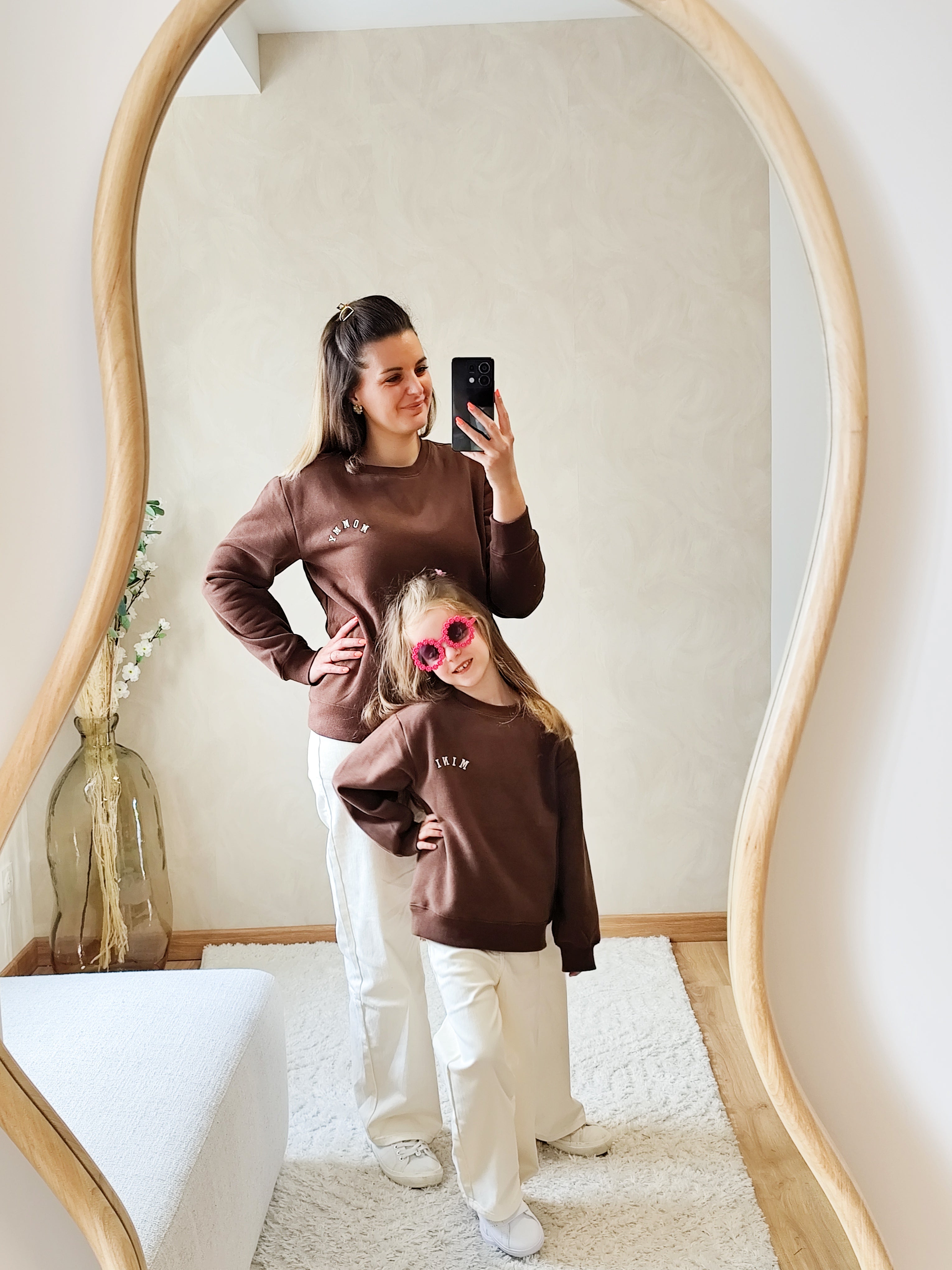 🤎 Pull Charlie MOMMY - Chocolat